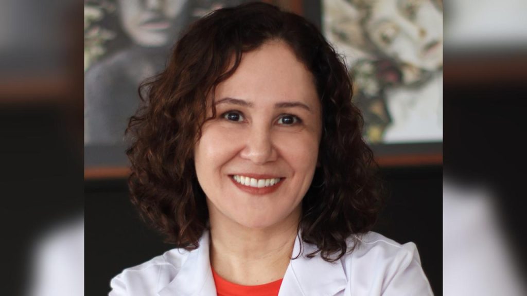 Médica da UFG traz para Anápolis projeto que descobre doenças cardíacas em crianças