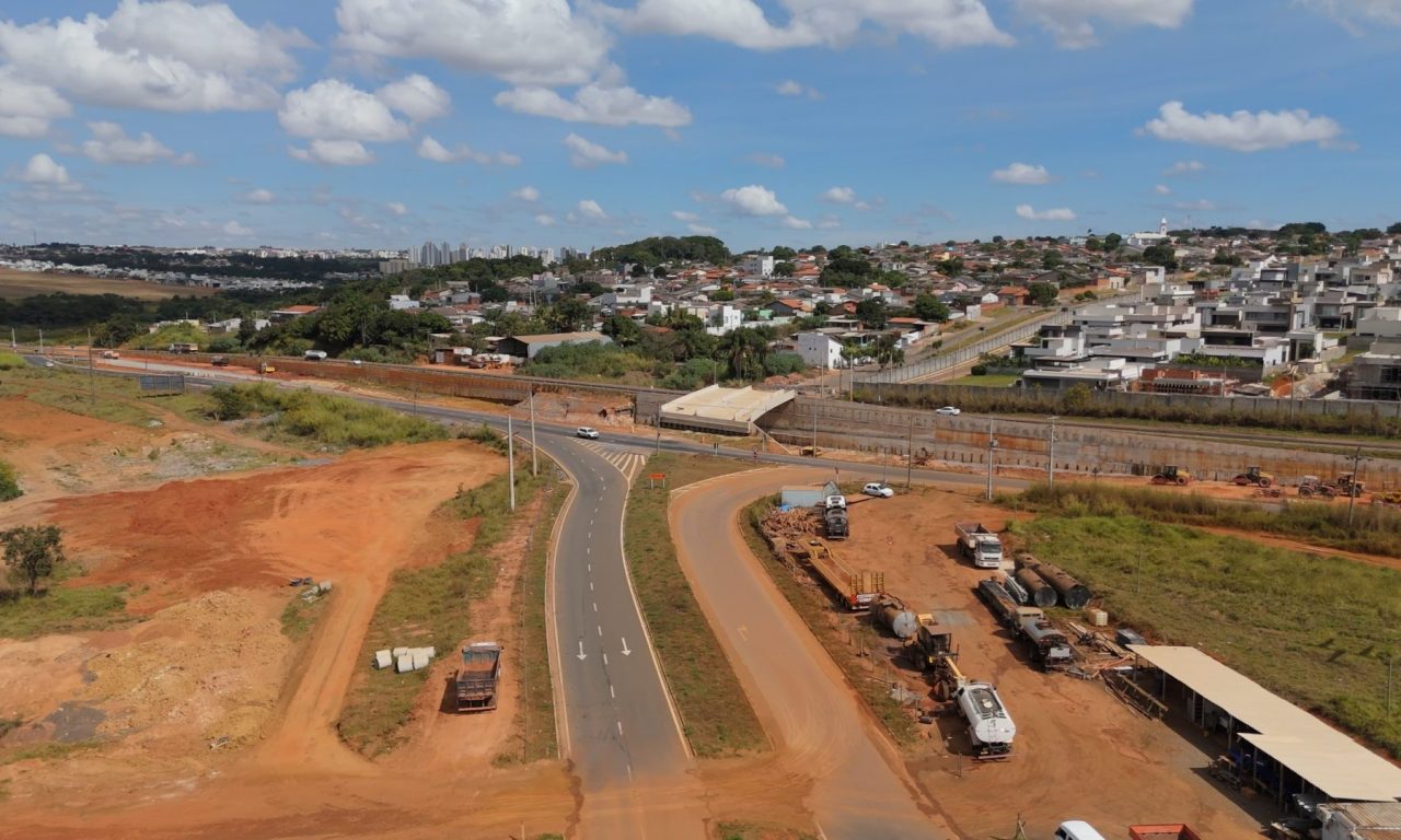 Trânsito no Viaduto do Recanto do Sol passará por alterações já na próxima semana. (Foto: Elvis Godoy)