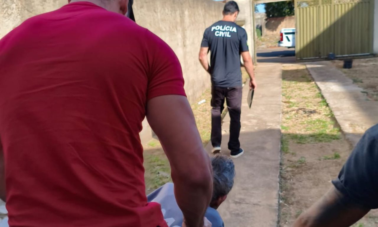Manoel Vanderic comandou a operação que investigou denúncias de maus tratos a idosos, em Anápolis. (Foto: Divulgação/PC)