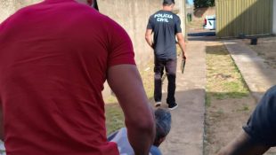 Manoel Vanderic comandou a operação que investigou denúncias de maus tratos a idosos, em Anápolis. (Foto: Divulgação/PC)