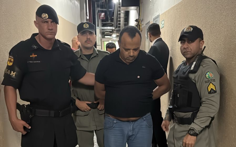 Identificado e preso motorista do carro desgovernado que invadiu 2º andar do Flamboyant