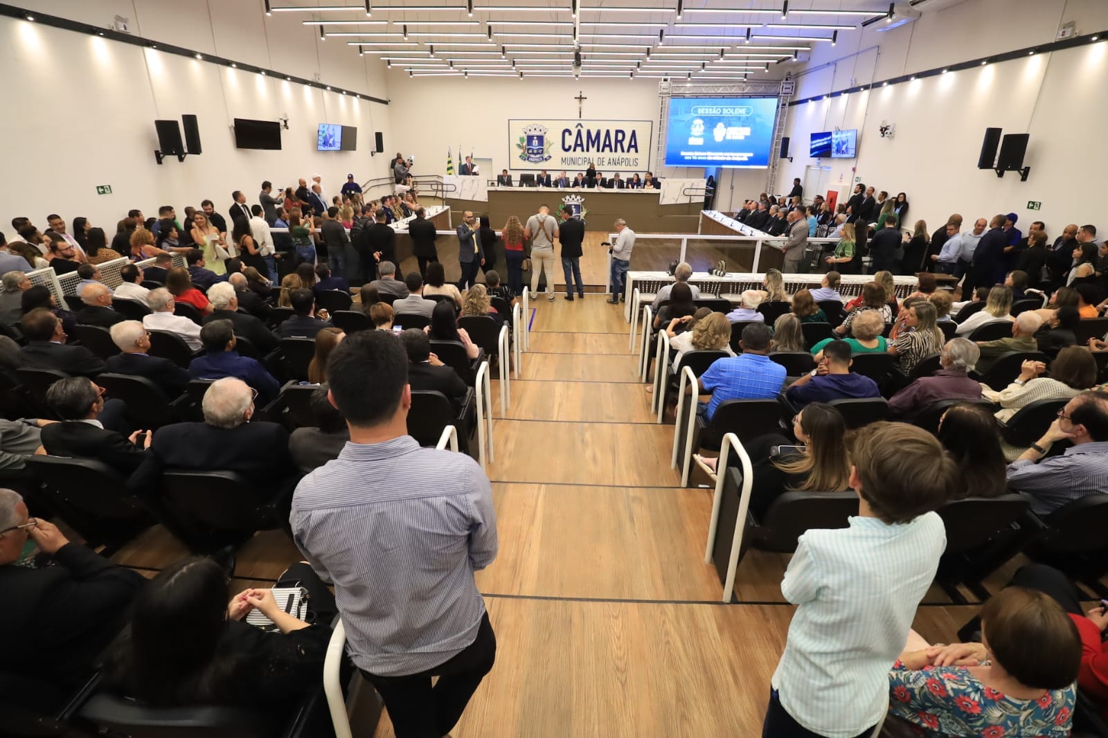 Veja lista dos homenageados em sessão conjunta entre Alego e Câmara Municipal pelos 118 anos de Anápolis