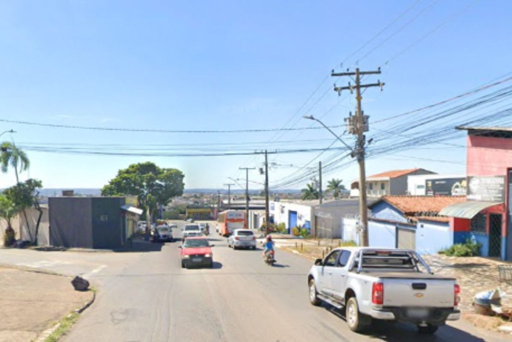 Moradora transforma a vida de vizinhos num inferno em prédio de Anápolis