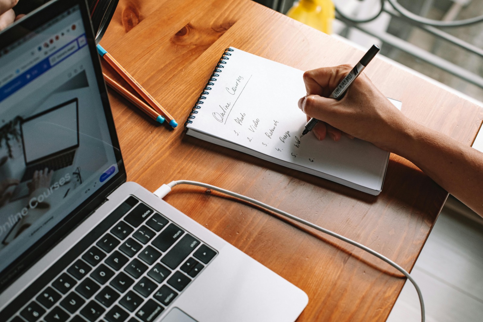 45 mil vagas abertas para cursos online e gratuitos em diversas áreas