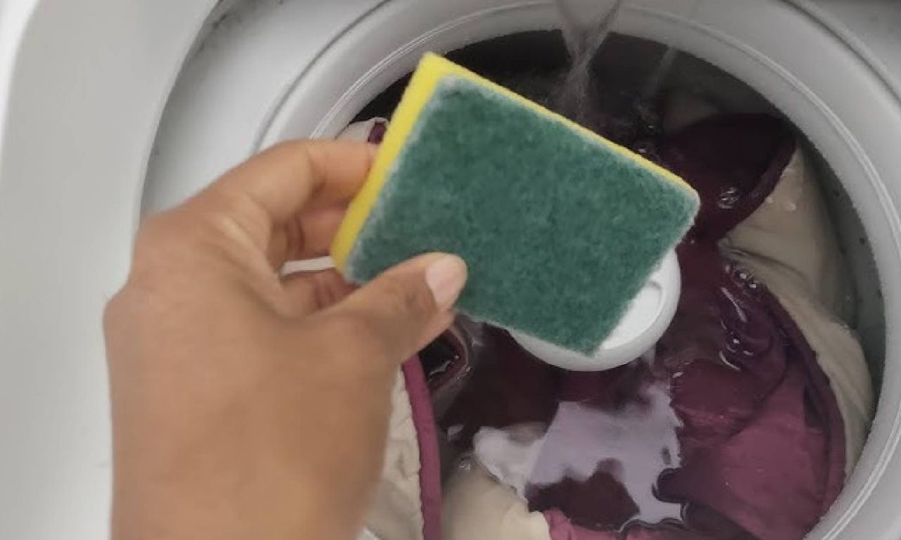 Como evitar pelinhos nas roupas na máquina de lavar