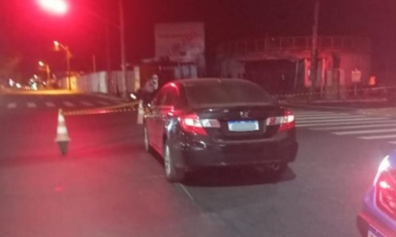 Atropelamento aconteceu durante a madrugada.