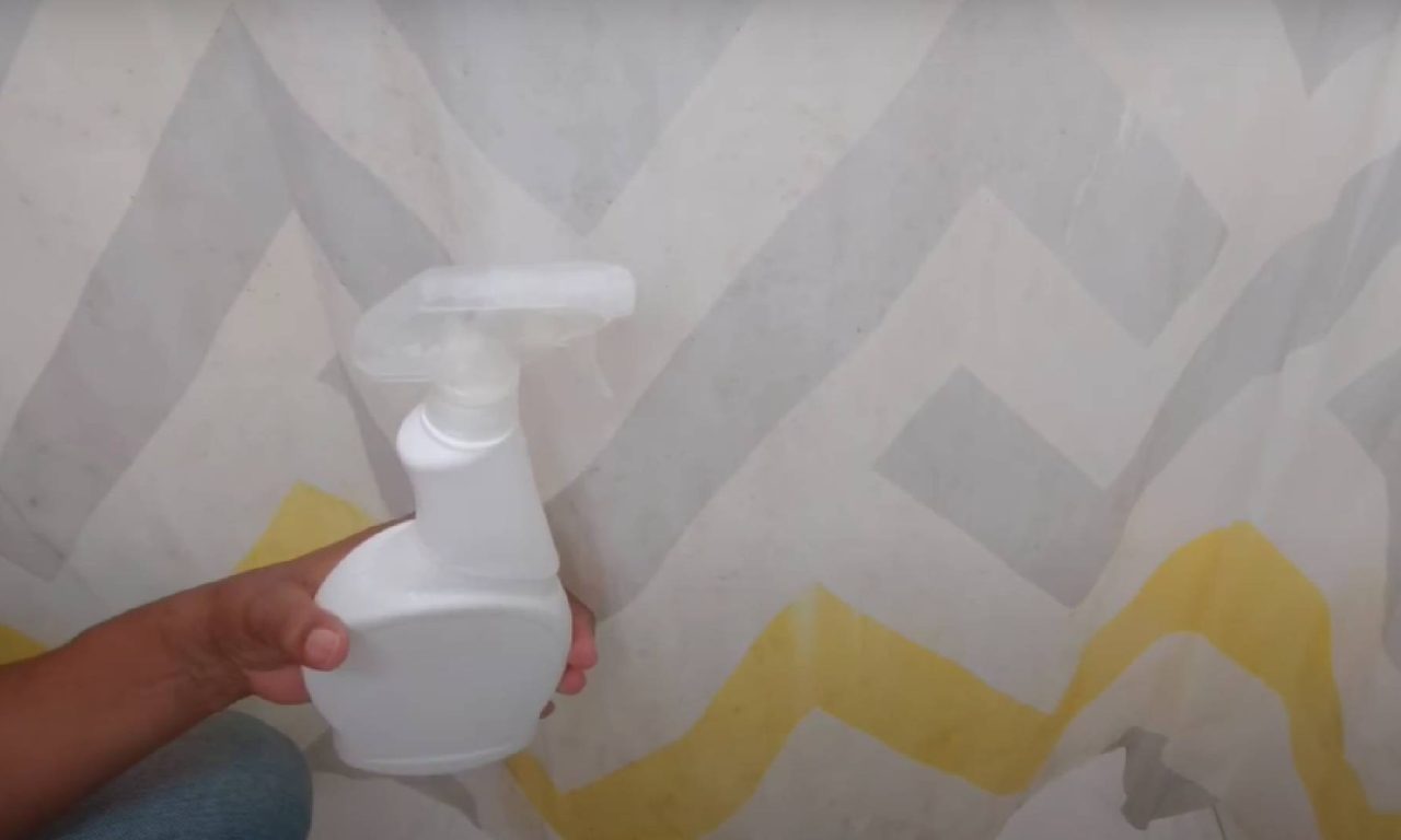 Métodos simples e práticos para limpar a cortina do banheiro e eliminar o mofo