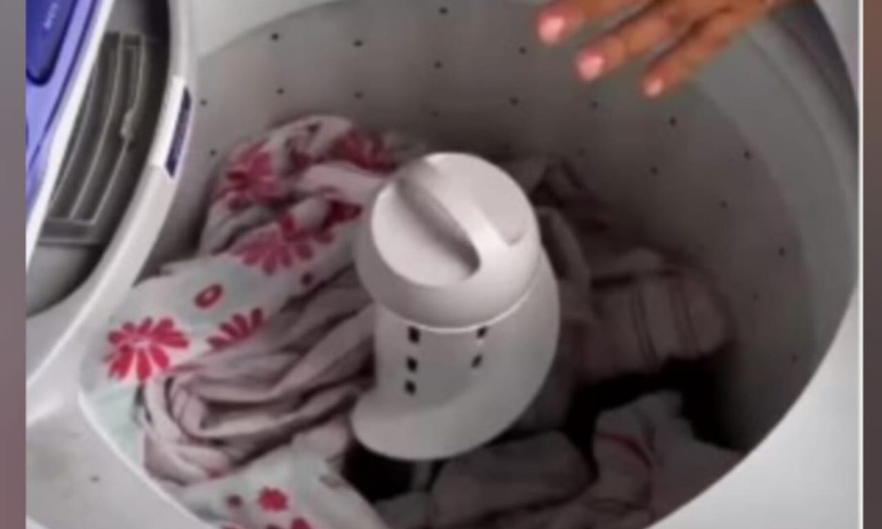 Jamais cometa esses erros (eles podem destruir suas roupas na máquina de lavar)