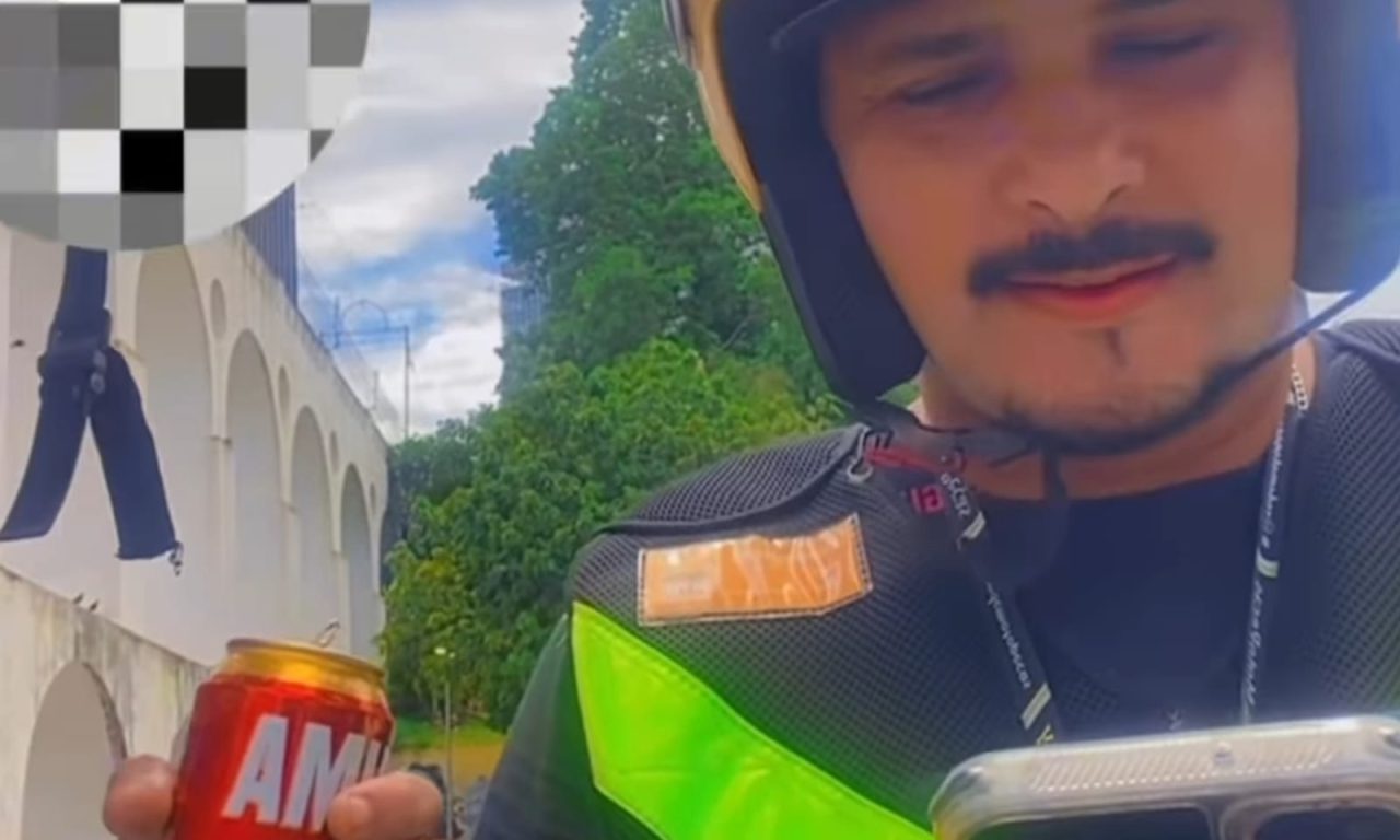 Motorista de app precisa tomar atitude após ver situação do passageiro