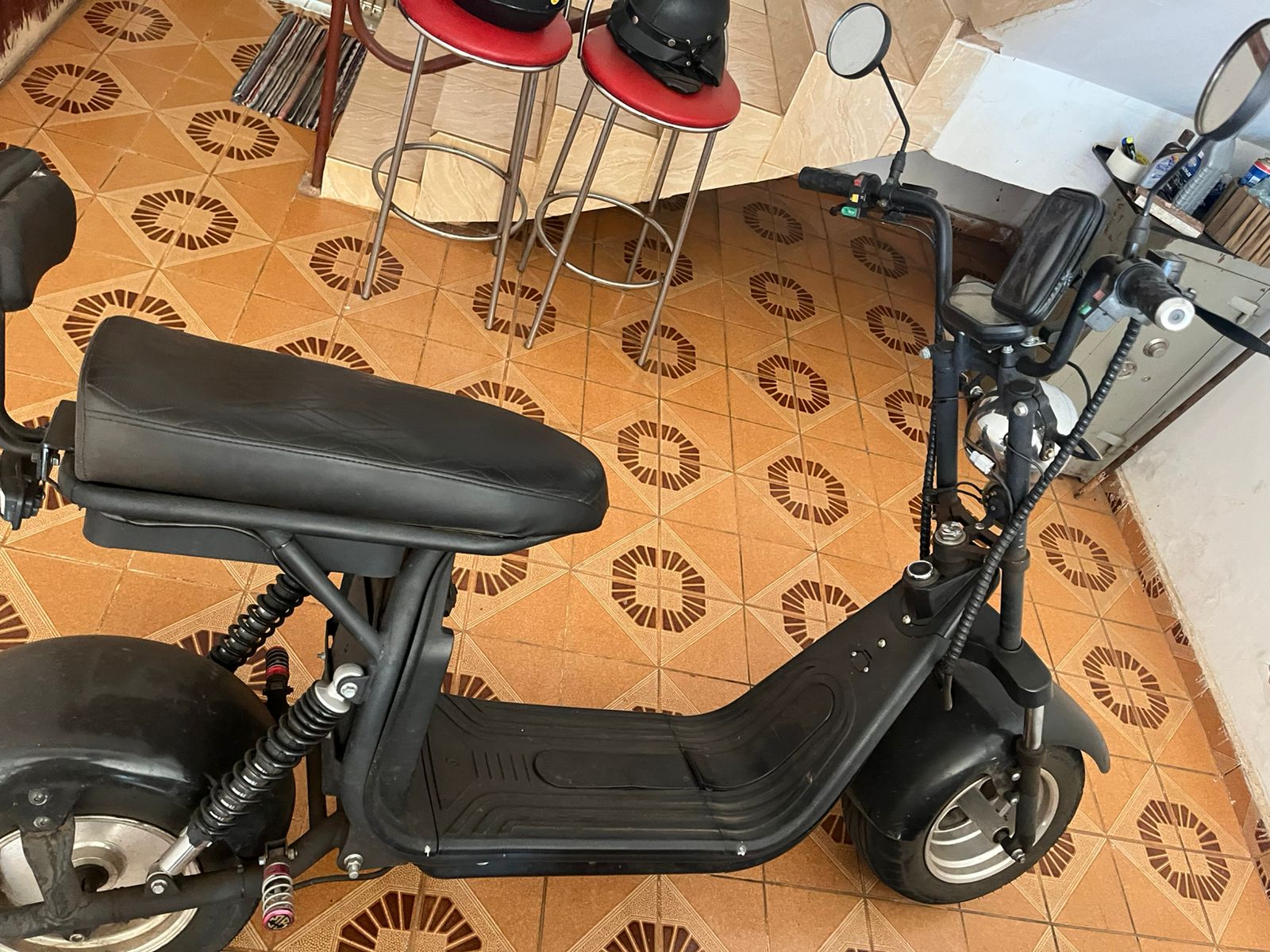 Donos de scooters em Goiás ainda têm dúvidas para regularizar veículos antes do prazo final