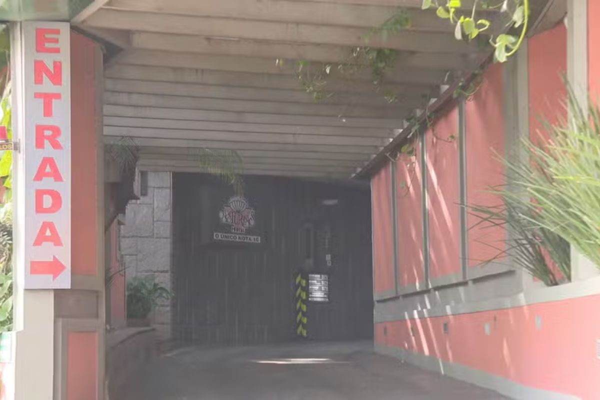 Polícia Civil investiga morte de mulher em piscina de motel na marginal Pinheiros