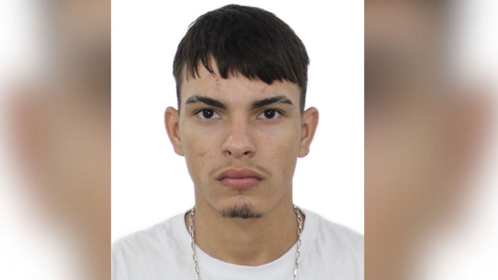 Felipe Teixeira de Souza tinha 19 anos.