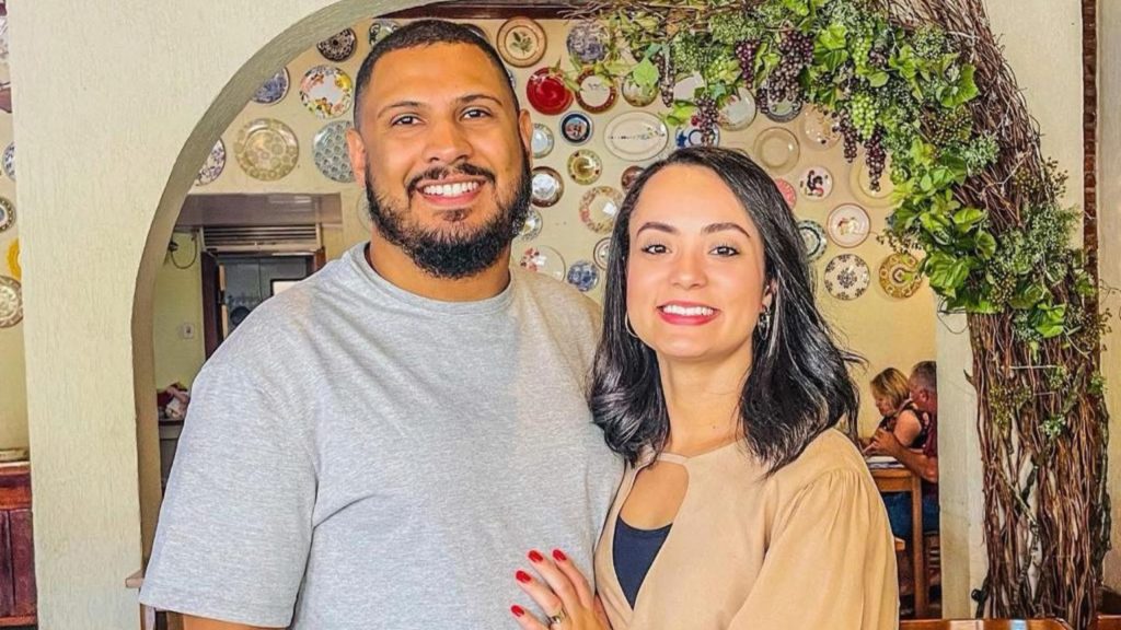 Glauber Erick e Renata Spíndola são de Brasília, mas se mudaram para Anápolis em março de 2024. (Foto: Acervo pessoal)