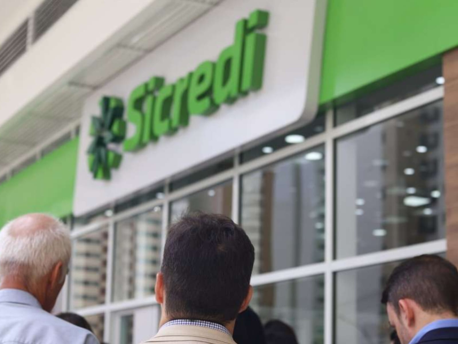 Sicredi Celeiro Centro Oeste promove terceira edição de Fórum de Investimentos em Anápolis