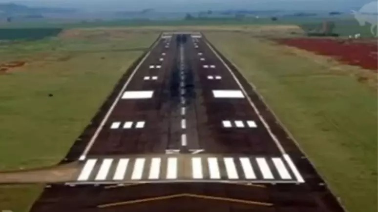 Imóvel rural conta até com aeroporto particular. (Foto: Captura via Youtube/ Famosos e Celebridades)