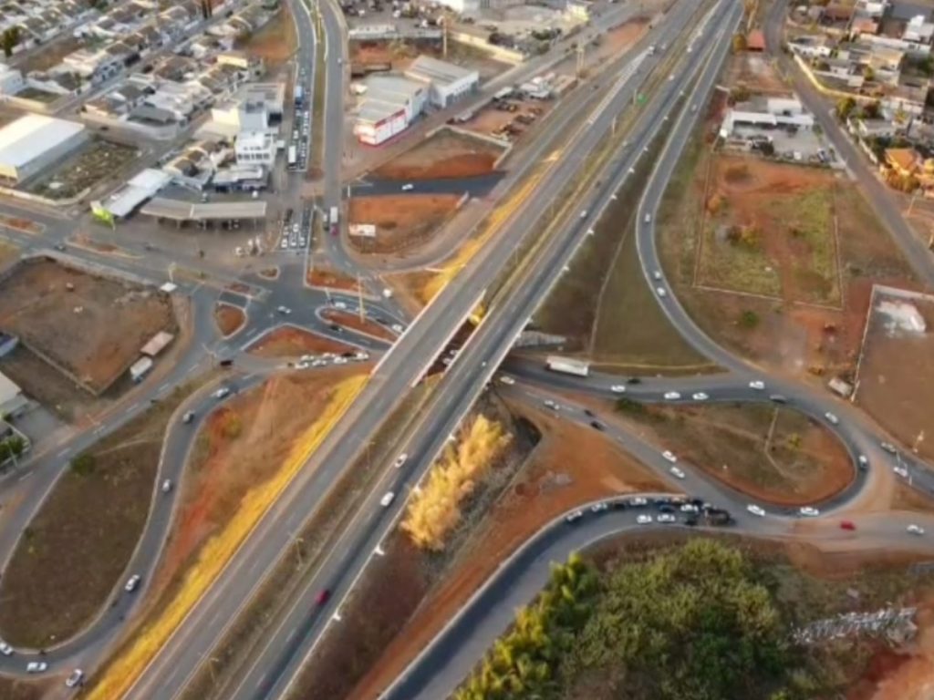 Viaduto está passando por intensas obras. (Foto: Divulgação)