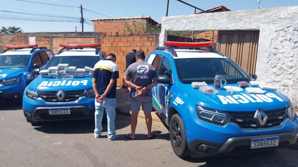 PM prende chefe do tráfico em Aparecida de Goiânia e apreende mais de R$ 500 mil em drogas