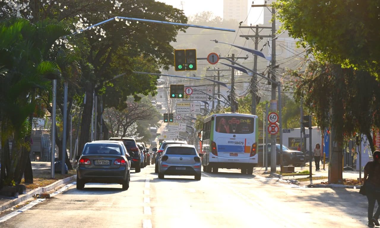 Mudanças na Avenida Universitária foram entregues nesta sexta-feira (29). (Foto: Divulgação)