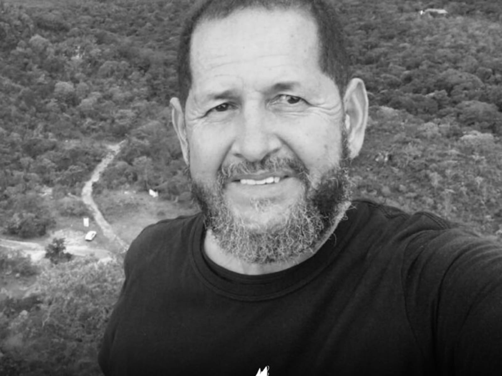 Divino Costa, cinegrafista que fez história na TV Anhanguera de Anápolis, morre aos 61 anos