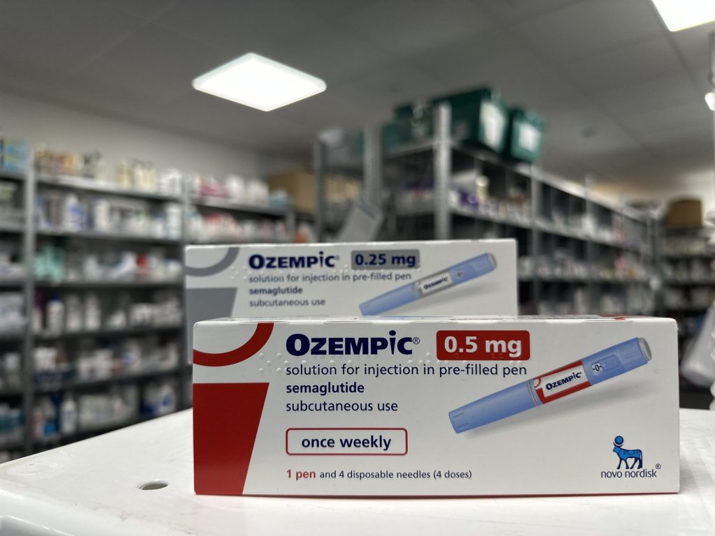 Como funciona a caneta emagrecedora brasileira que chegou para competir com Ozempic