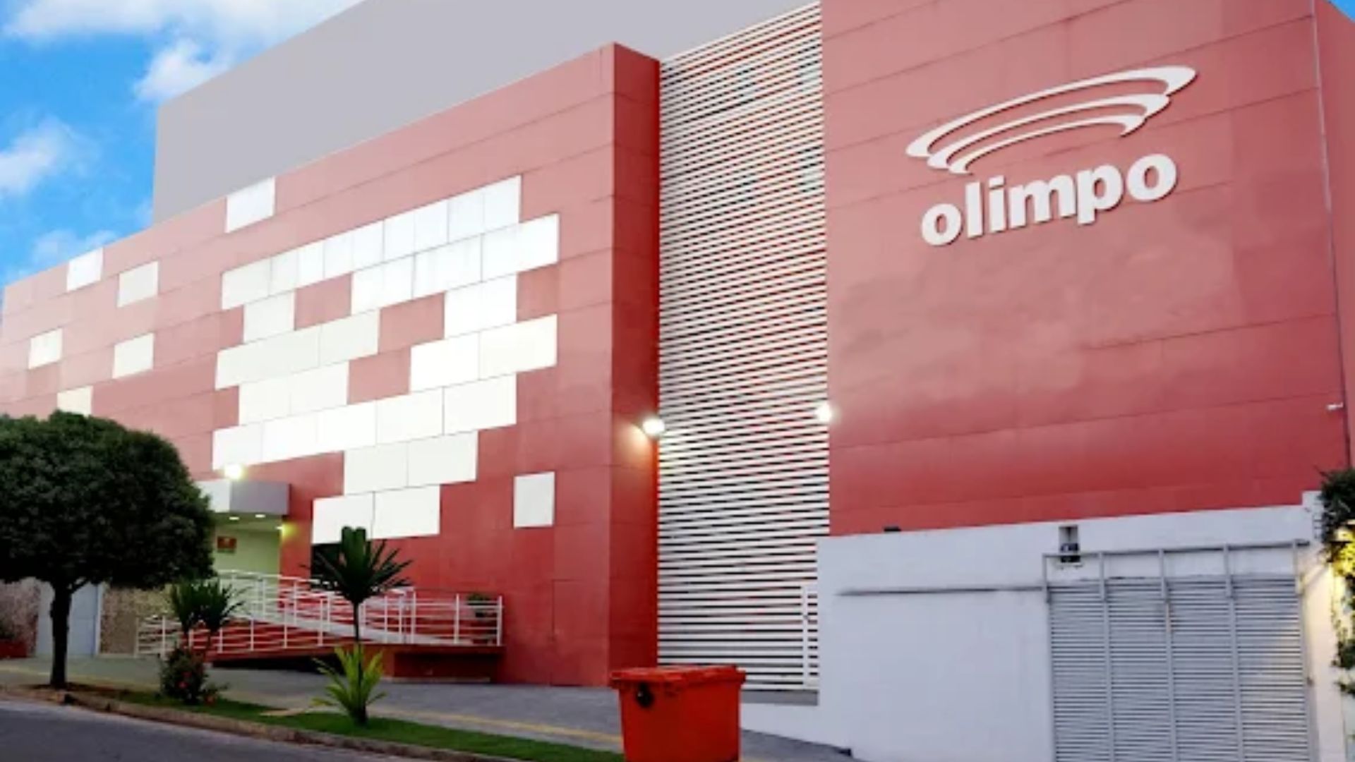 Colégio Olimpo, em Goiânia. (Foto: Google Maps)