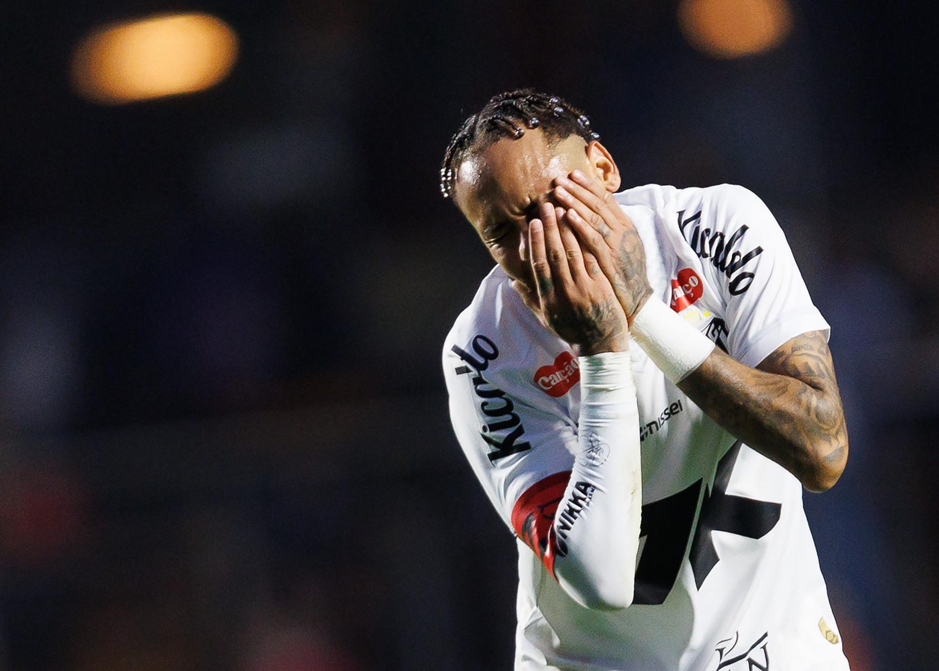 Neymar sofre pior derrota da carreira, chora e desabafa: ‘Foi uma m…’