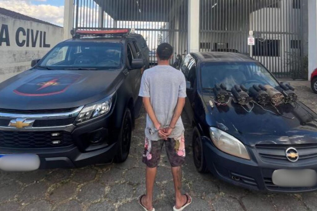 Foragido é preso em Aparecida de Goiânia com carro e motores furtados após tentar enganar PM com nome falso
