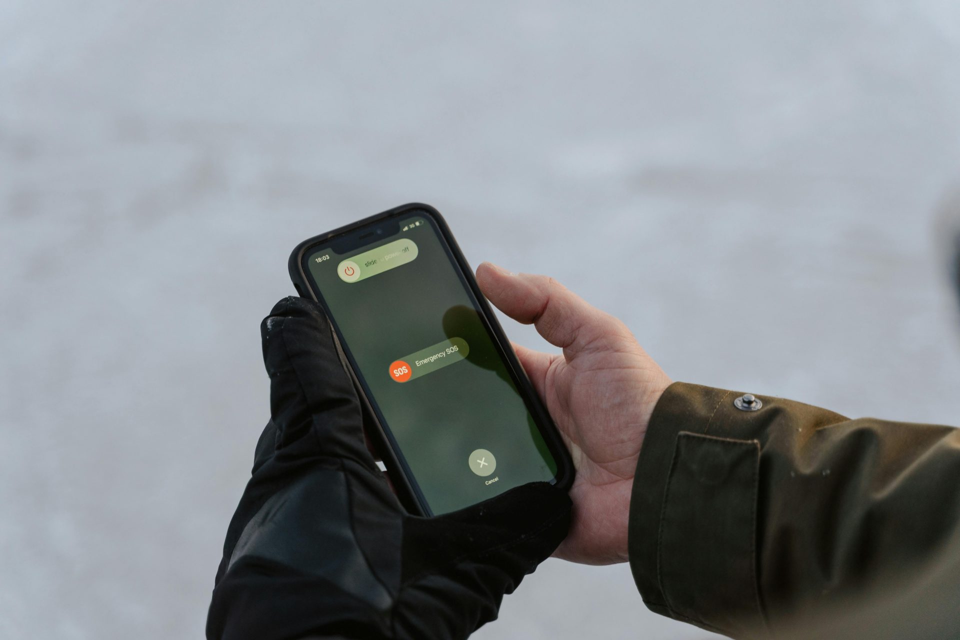 Está em perigo? Confira o truque para ligar discretamente para a polícia sem ninguém perceber