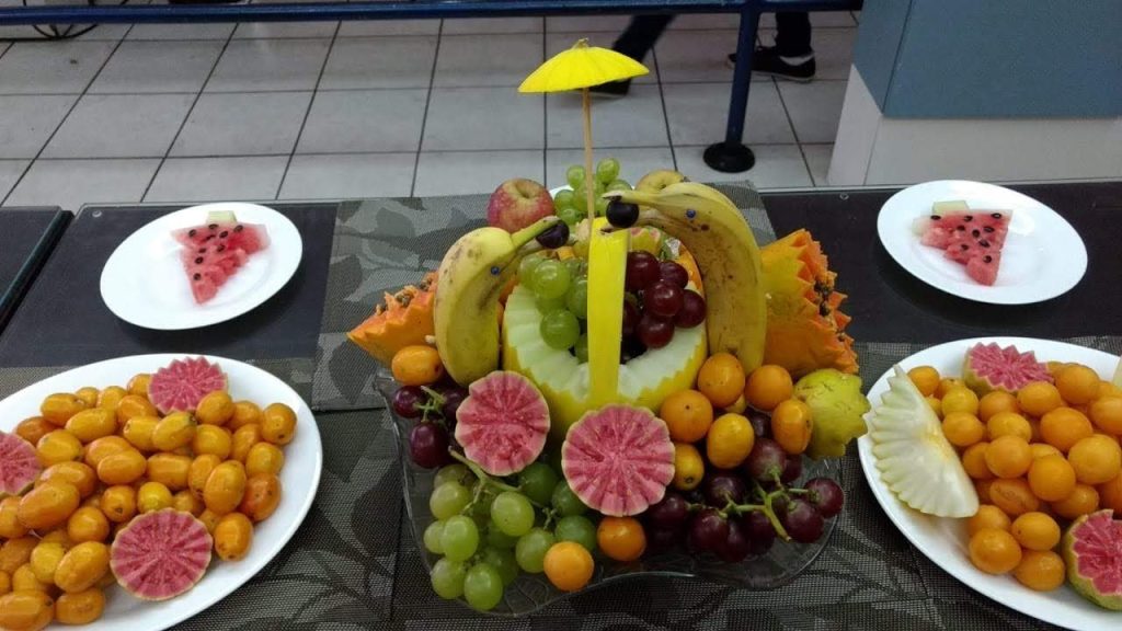 Conheça a fruta poderosa que fortalece ossos e músculos com o passar dos anos