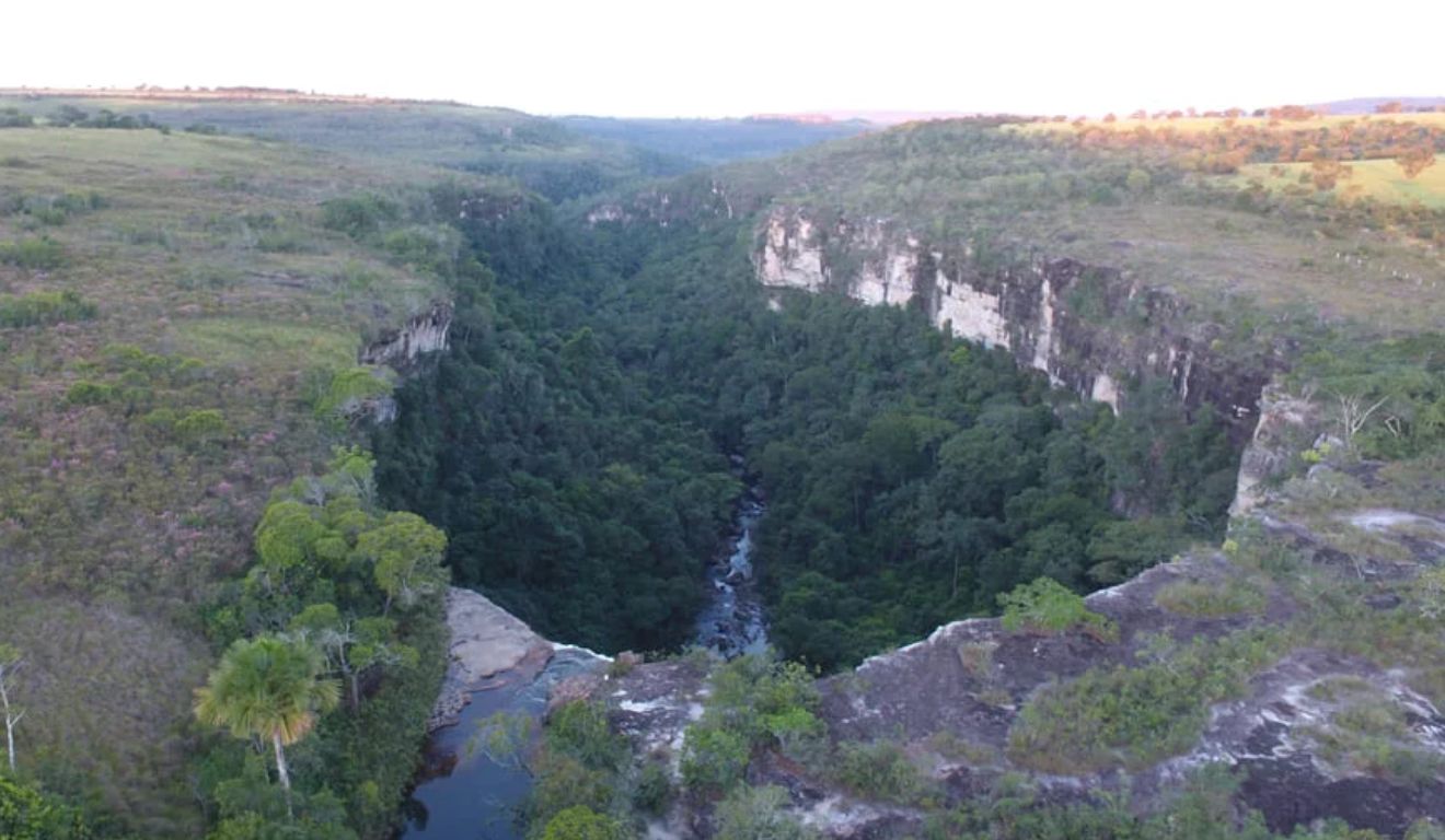 Conheça a cidade mais nova de Goiás e que possui uma cachoeira de 96 metros de altura