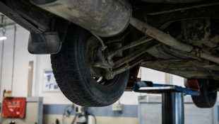 Pneus calibrados fazem diferença no bolso? Veja quanto você pode economizar, segundo engenheiros mecânicos
