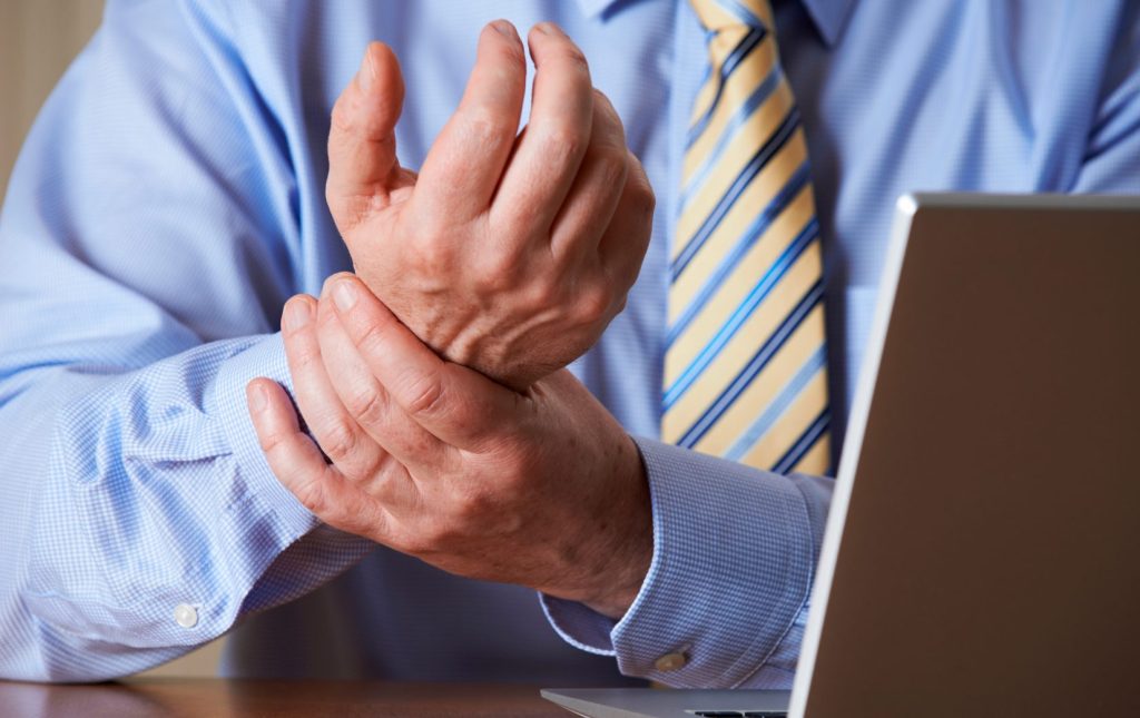 Funcionário adquiriu LER/DORT no Bradesco foi indenizado