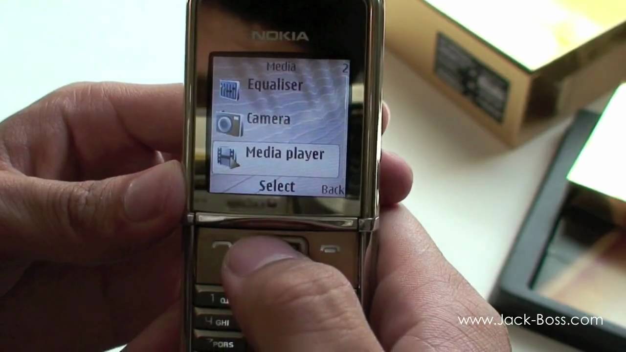 Os 6 celulares antigos que, se guardados, podem valer mais de R$ 10 mil