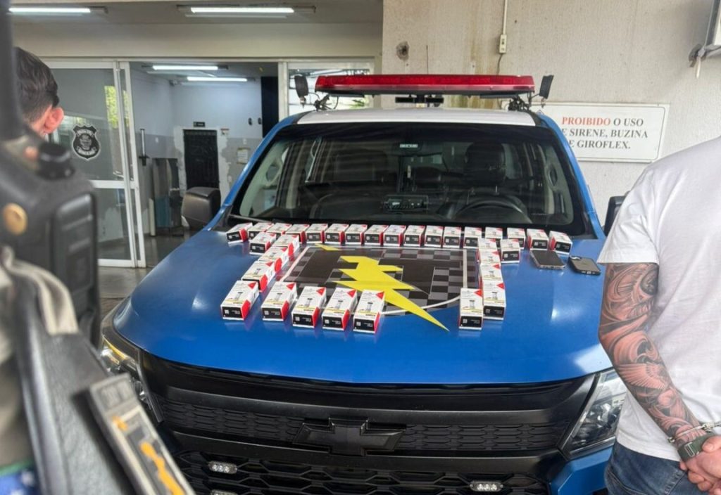 Foto mostra canetas emagrecedoras apreendidas pela PC