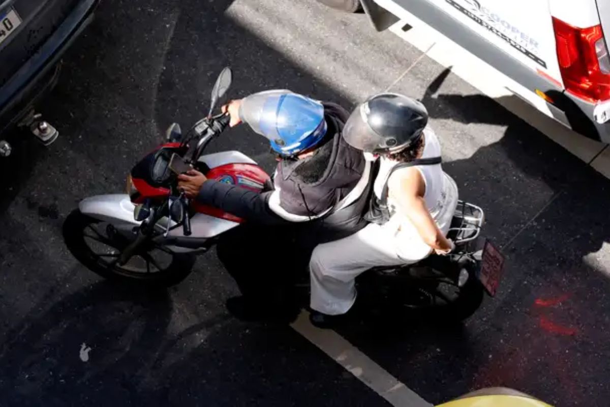 Motorista de aplicativo receberá indenização após ser confundido com foragido em Aparecida de Goiânia