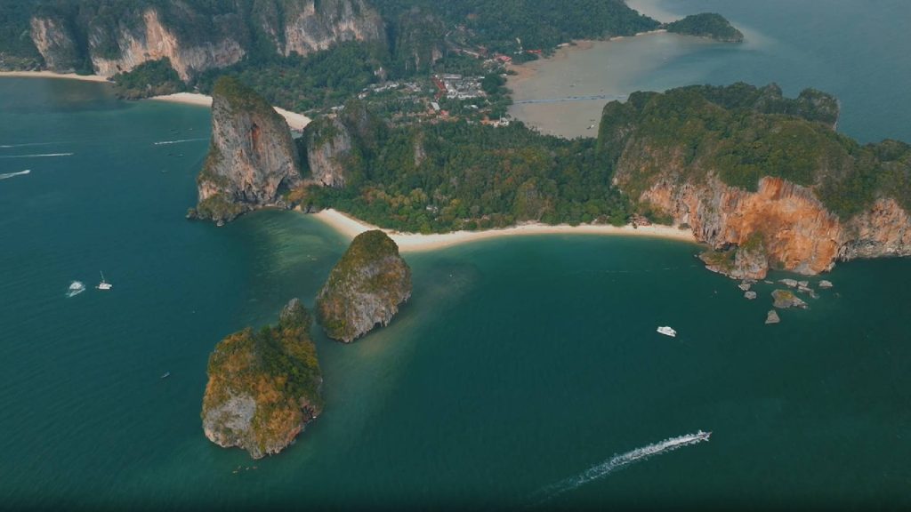 Destinos no exterior onde brasileiro consegue viver bem gastando menos de R$ 3 mil por mês