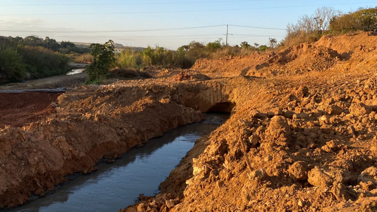 Incorporadora levou multa de R$ 1 milhão por ter provocado contaminação do Córrego das Antas com esgoto