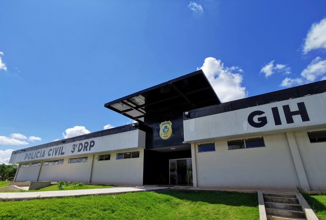 Médica da Prefeitura de Anápolis está sendo investigada pela Polícia Civil por passar a perna em pobres