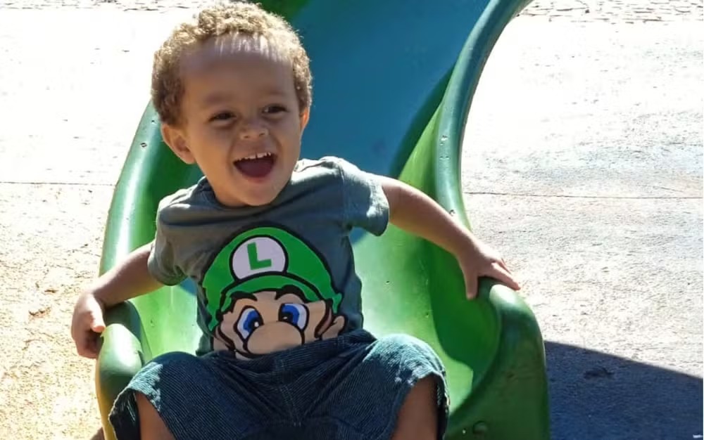 Ravi de Souza Figueiredo, de 2 anos, morreu após colocar um grão de milho no nariz. (Foto: G1/Arquivo pessoal/Josenilson Figueiredo)
