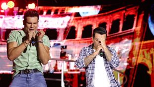 Cantores sertanejos Israel Novaes e Thiago Brava
