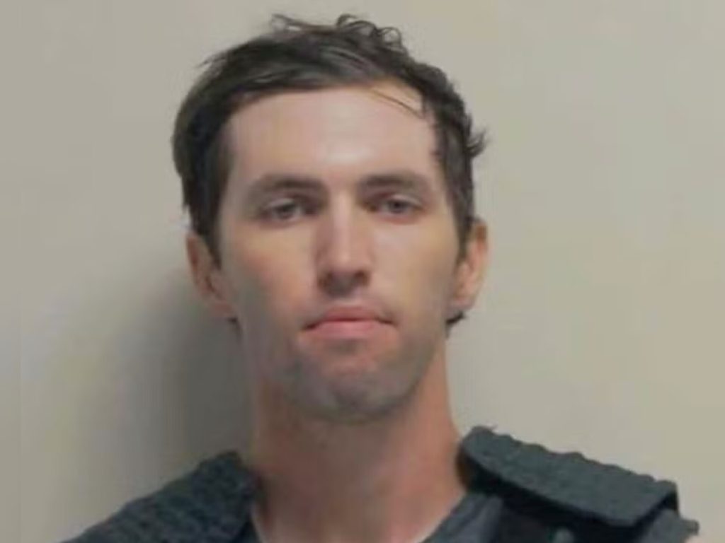 Tyler Robinson foi preso nesta quinta-feira (11) pelo assassinato de Charlie Kirk. (Foto: Reprodução)