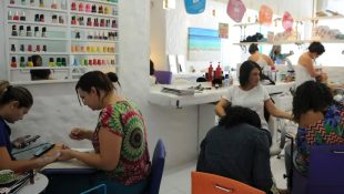 Unhas em gel