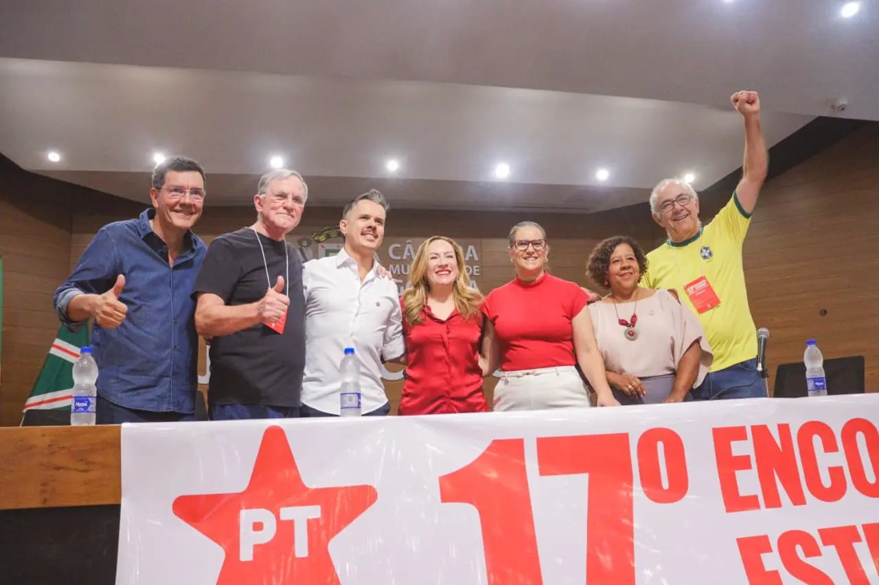 Adriana Accorsi assume comando do PT em Goiás mirando 2026