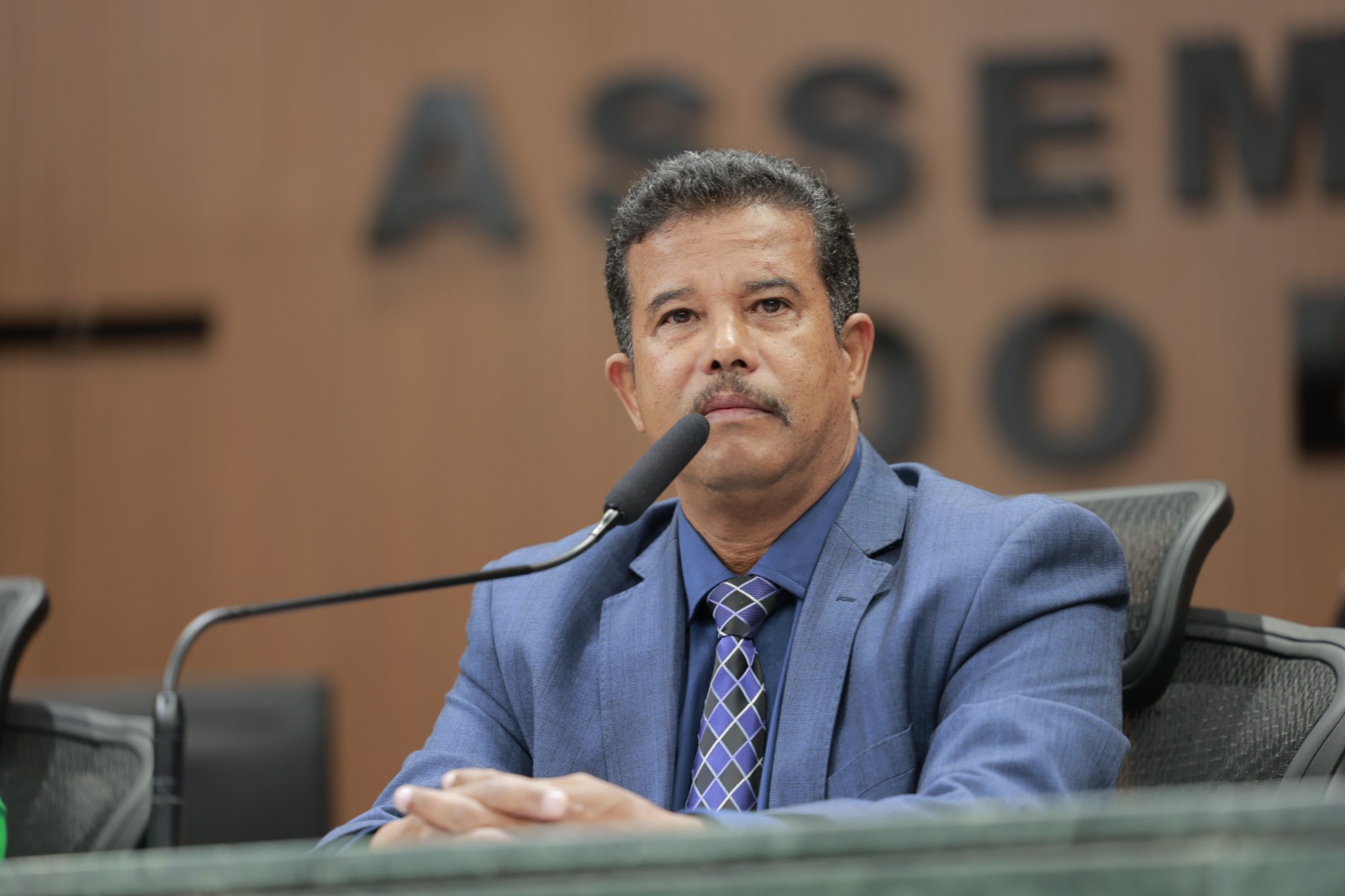 Metrópoles, O Popular e “até o DM Anápolis” repercutiram relatório sigiloso contra deputado, mas estranhamente delegado indiciou jornalistas do Portal 6 dizendo que documento é falso