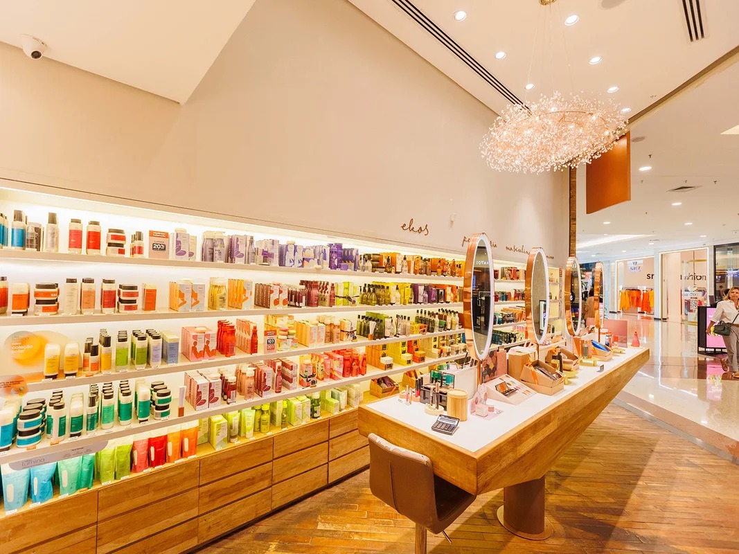 O perfume da Natura que é cheiroso, dura muito no corpo e tem preço baixo