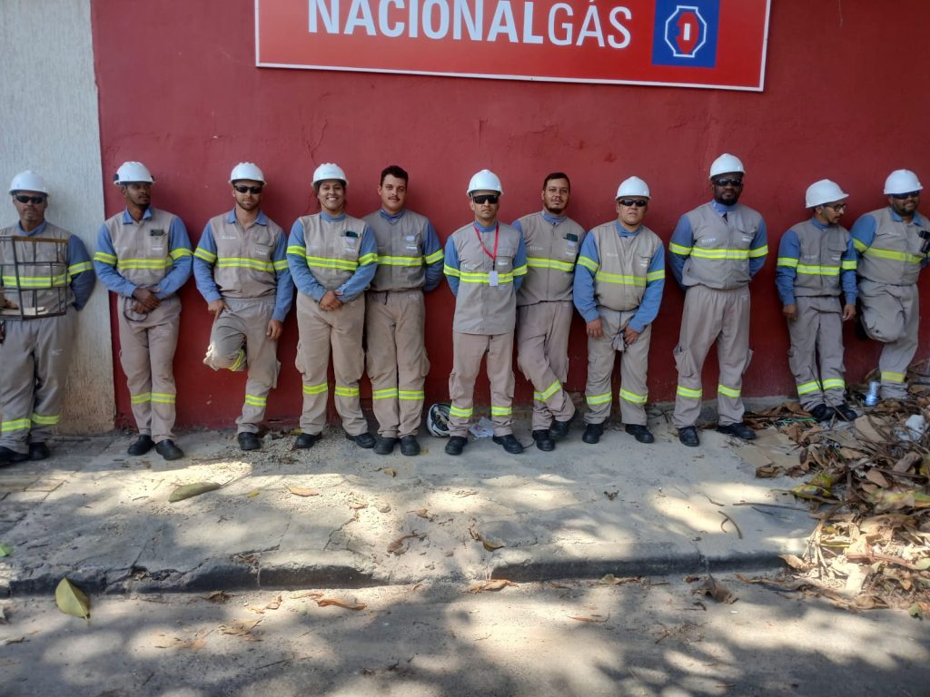 Mulher perseguida por ex-marido é salva por eletricistas terceirizados da Equatorial, em Goiânia