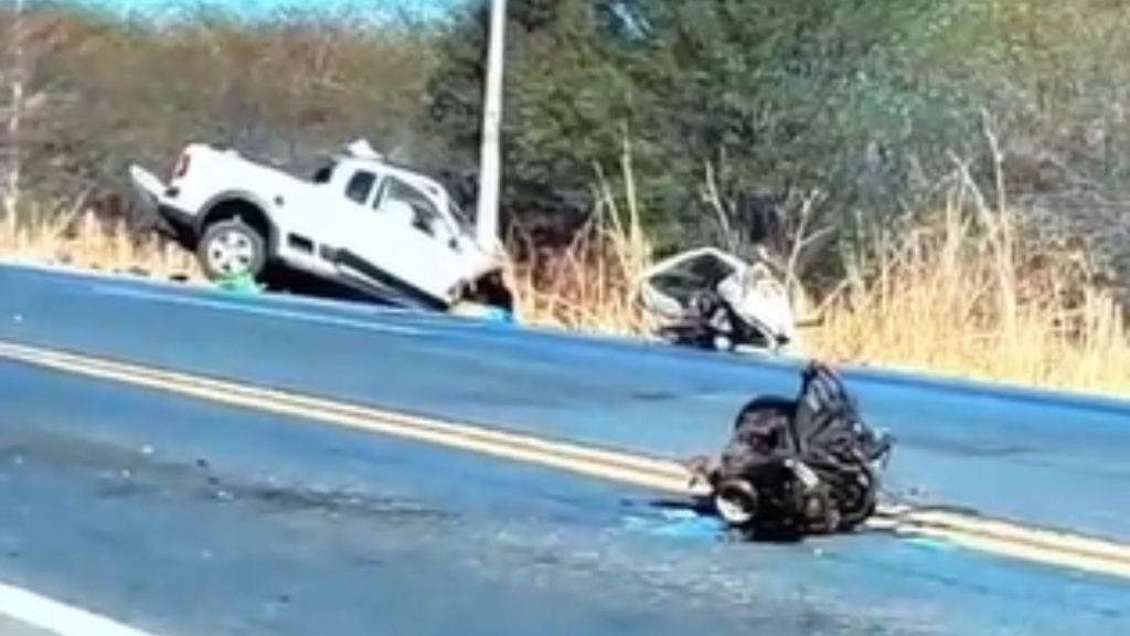 Adalto Santos morreu em um acidente no Oesta da Bahia, na BR-242.