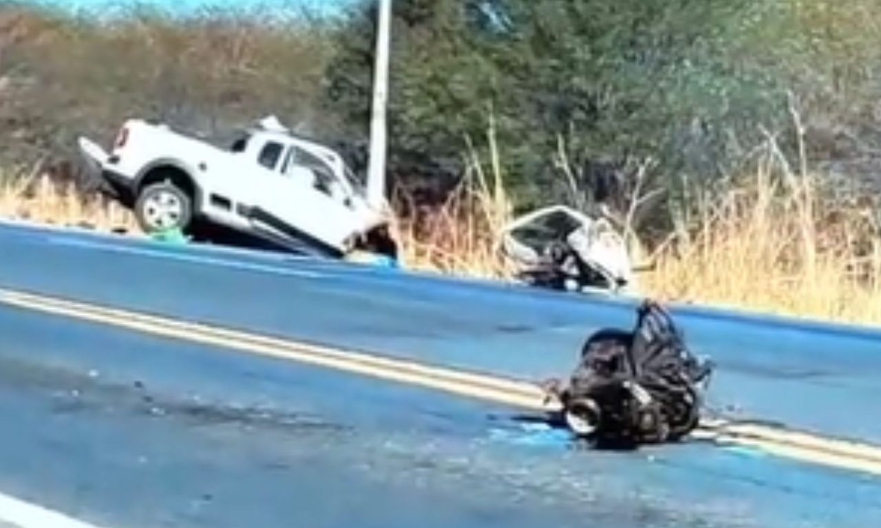 Adalto Santos morreu em um acidente no Oesta da Bahia, na BR-242.