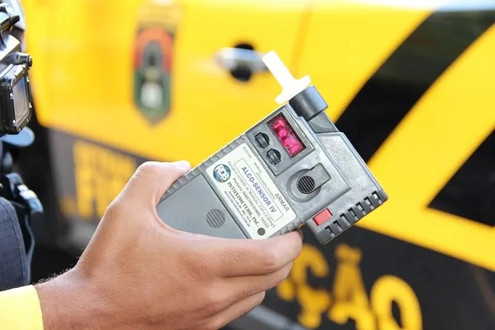 Motorista que realizou teste do bafômetro em público ganha direito à indenização
