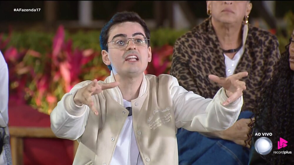 Dudu Camargo expulso de A Fazenda? Record se pronuncia